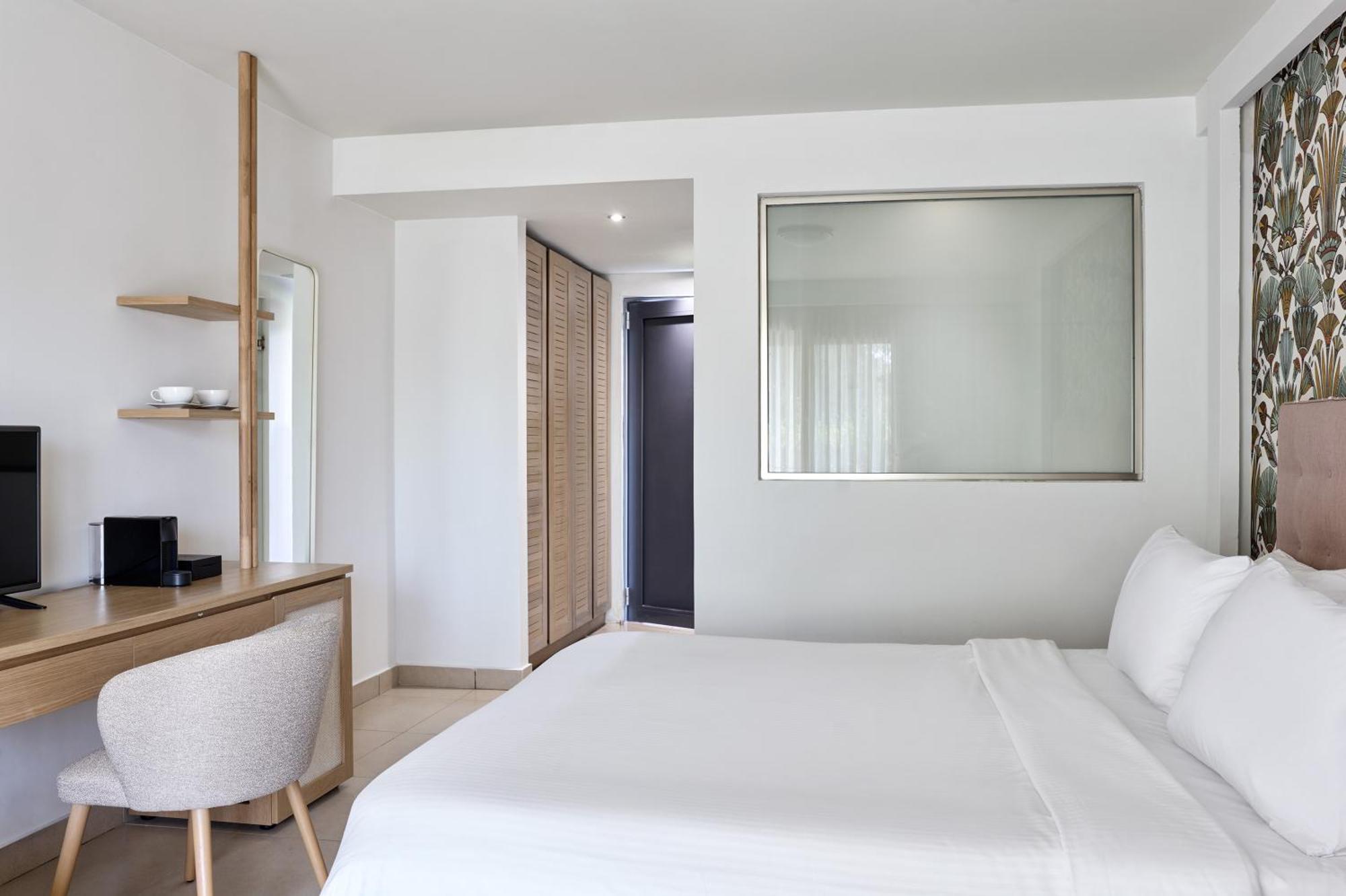 Superior Double Room Garden View